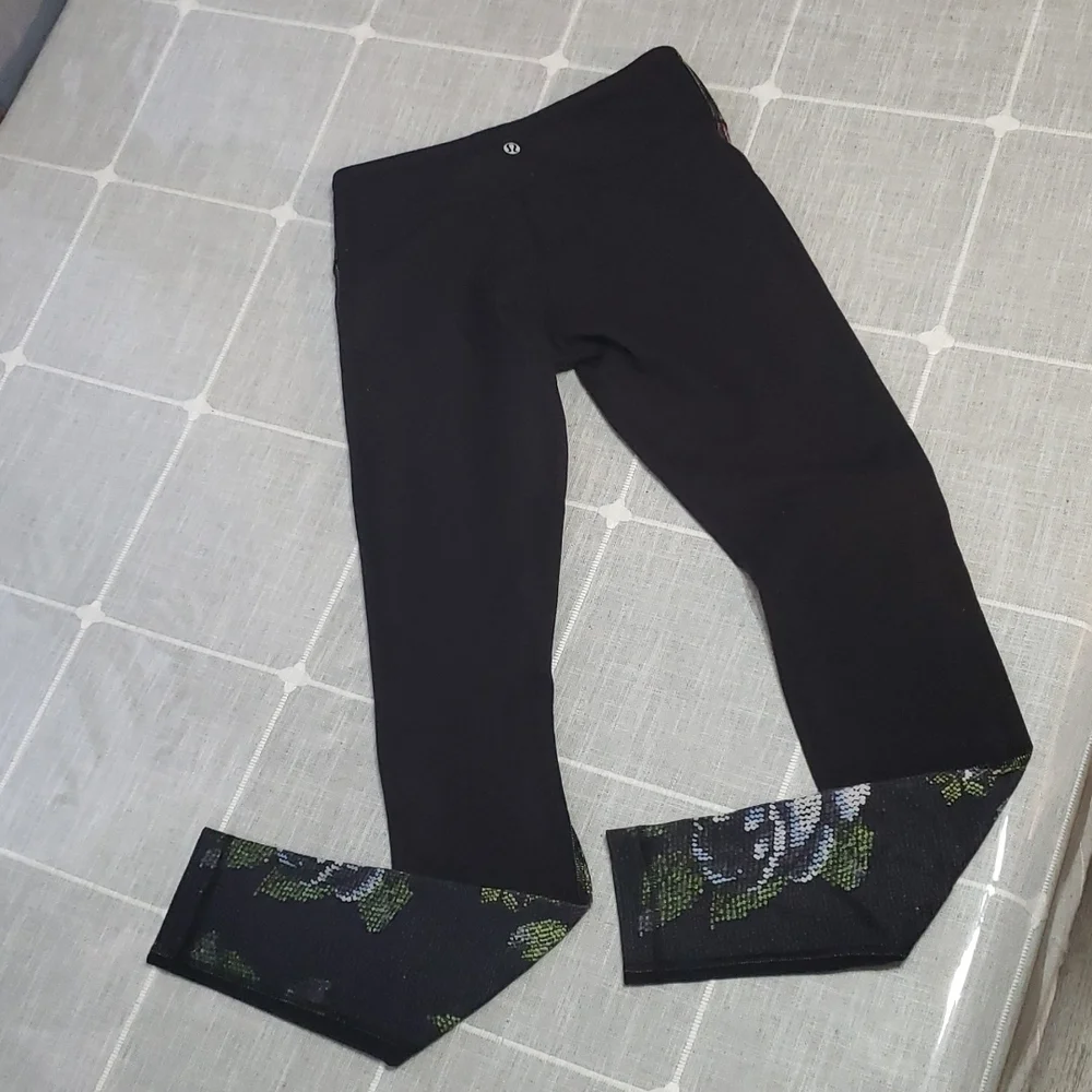 Lululemon Athletica Wunder Under Garden Party Floral Leggings, Size 4